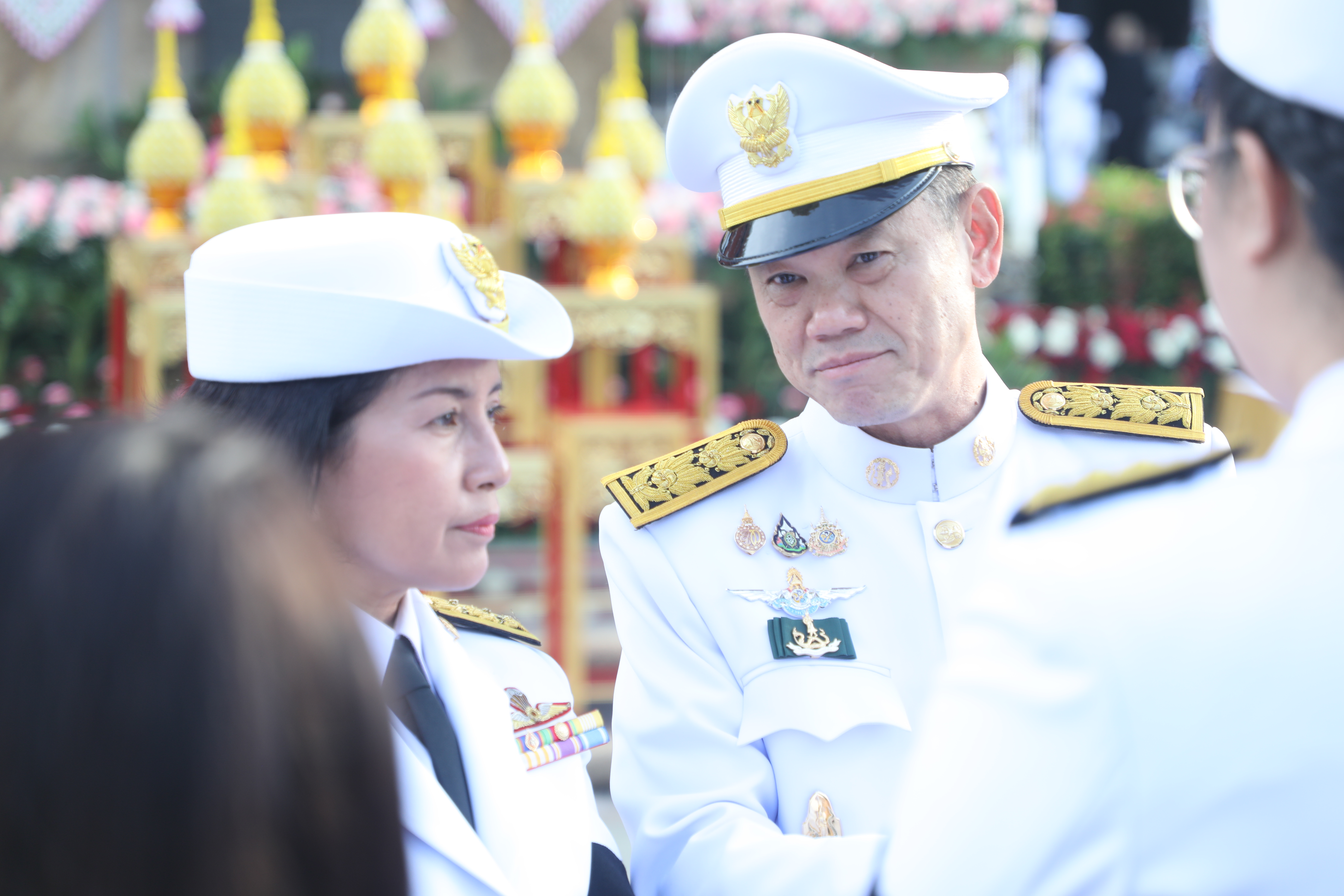 title - ส.ป.ก. ร่วมพิธีวางพานพุ่มถวายเครื่องราชสักการะ พระบรมราชานุสาวรีย์พระบาทสมเด็จพระปรมินทร มหาจุฬาลงกรณ์ พระจุลจอมเกล้าเจ้าอยู่หัว เนื่องในวันสื่อสารแห่งชาติ ประจำปี 2569